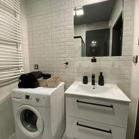 Apartment St Tower *