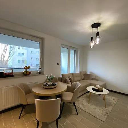 St Tower Apartment *