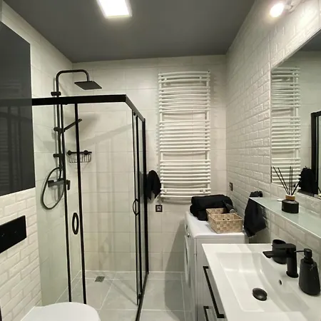 Апартаменты St Tower *